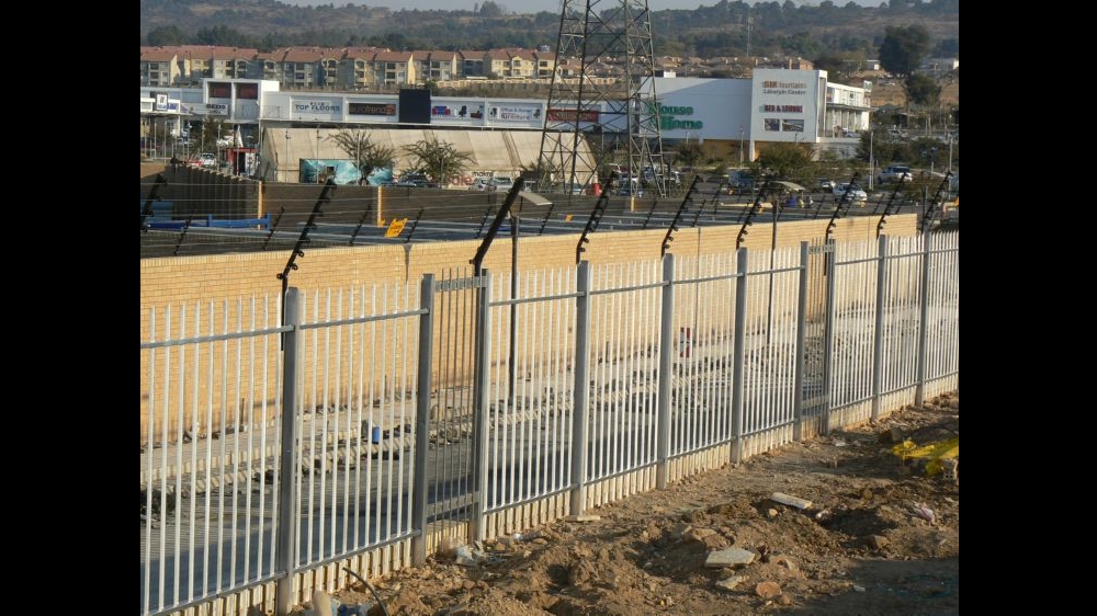 palisade fencing